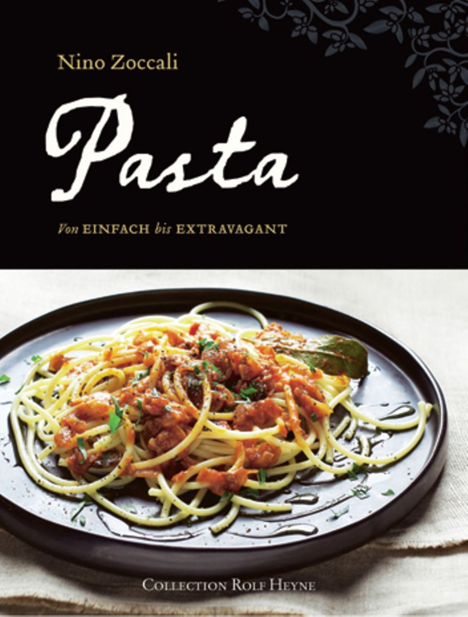 Pasta: Nino Zoccali ist Koch und Restaurantchef. Er sitzt in einer Prüfungskommission für Olivenöle und ist Gründungsmitglied der Vereinigung italienischer Restaurants in Australien. Diese geballte Kompetenz findet sich in jedem seiner Nudelrezepte – ein beeindruckendes Nachschlagewerk. ("Pasta", Collection Rolf Heyne, 225 S., 29,90 Euro) Nino Zoccali ist Koch und Restaurantchef. Er sitzt in einer Prüfungskommission für Olivenöle und ist Gründungsmitglied der Vereinigung italienischer Restaurants in Australien. Diese geballte Kompetenz findet sich in jedem seiner Nudelrezepte – ein beeindruckendes Nachschlagewerk. ("Pasta", Collection Rolf Heyne, 225 S., 29,90 Euro)