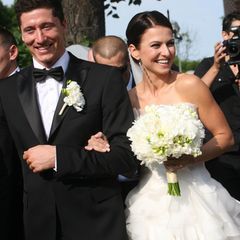 Robert und Anna Lewandowski heirateten am 22. Juni 2013 in Serock, Polen.