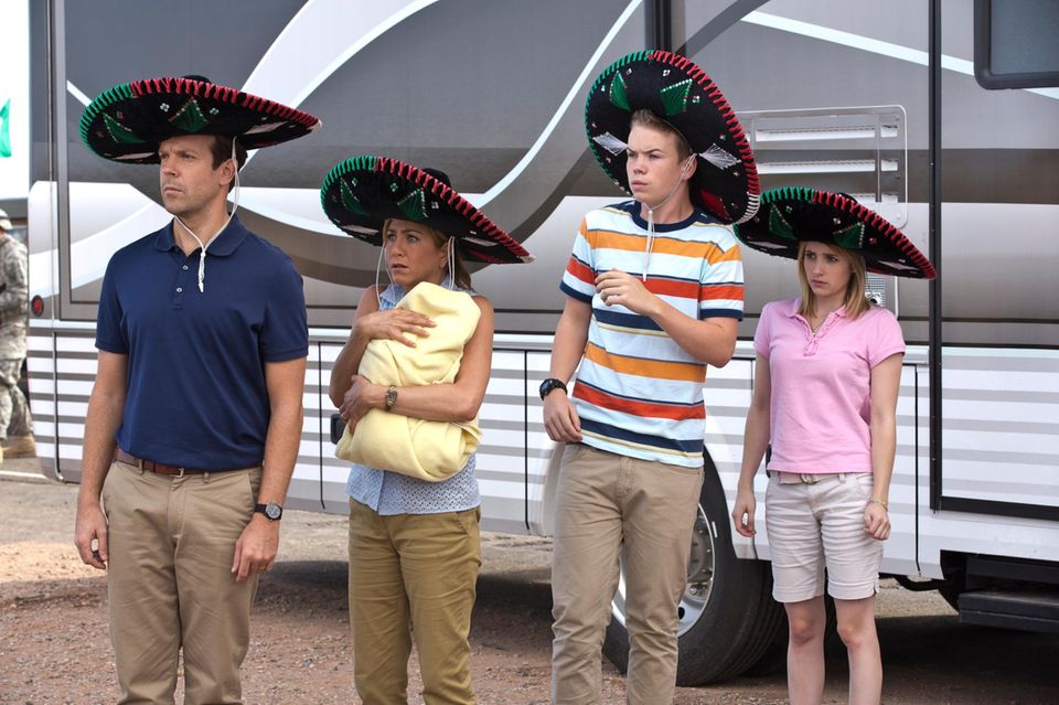 Eine schrecklich nette Familie: Jason Sudeikis, Jennifer Aniston, Will Poulter und Emma Roberts sind die Millers. Eine schrecklich nette Familie: Jason Sudeikis, Jennifer Aniston, Will Poulter und Emma Roberts sind die Millers.