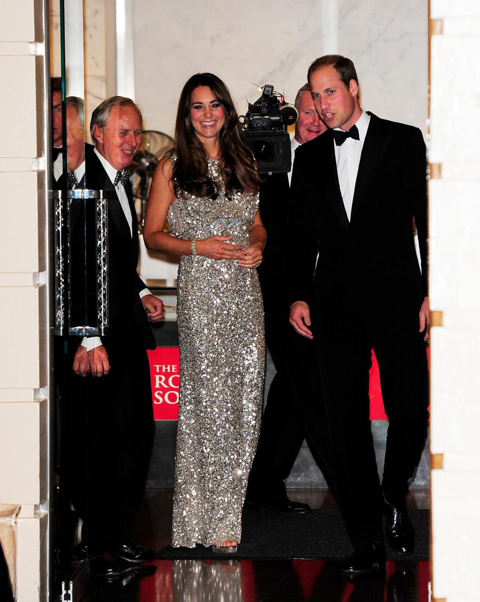 Herzogin Catherine: Herzogin Catherine und Prinz William kommen gut gelaunt zu der Preisverleihung. Herzogin Catherine und Prinz William kommen gut gelaunt zu der Preisverleihung.