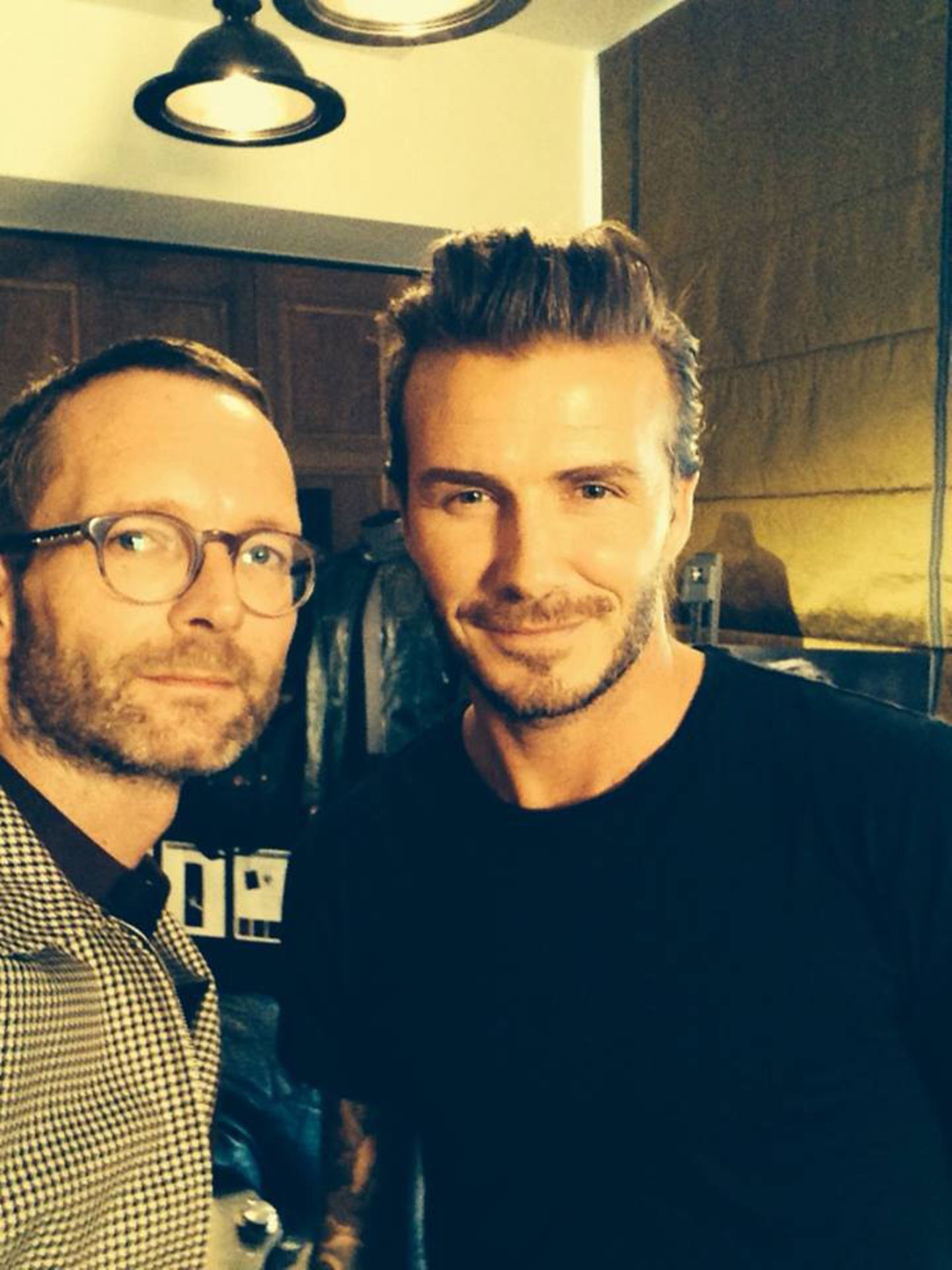 David Beckham: Stil-Experten: Modechef Marcus Luft traf David Beckham zu einem exklusiven Gespräch im Berliner "Soho House". Stil-Experten: Modechef Marcus Luft traf David Beckham zu einem exklusiven Gespräch im Berliner "Soho House".