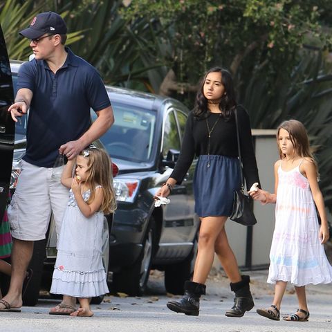 Matt Damon mit seinen Töchtern