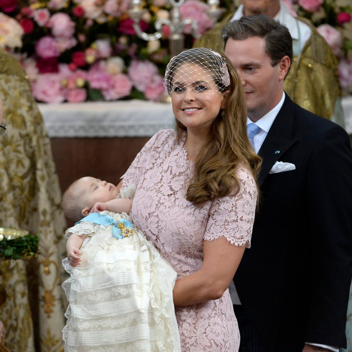 Taufe in Schweden: Prinzessin Leonore verschläft fast den gesamten Taufgottesdienst. Prinzessin Leonore verschläft fast den gesamten Taufgottesdienst.