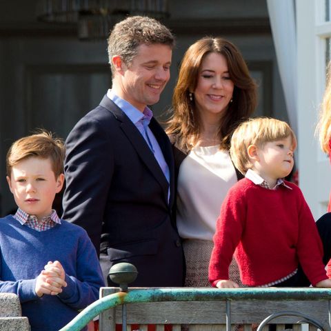 Prinz Frederik und Prinzessin Mary mit ihren Kindern