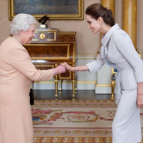 Angelina Jolie und Queen Elisabeth