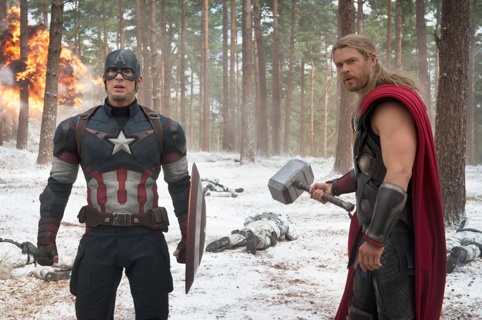 Das sind die guten Jungs: Captain America (Chris Evans) und Thor (Chris Hemsworth)