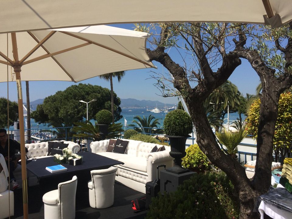 Das Glamouröse Cannes-Tagebuch: Schönster Blick auf Cannes: die deGrisogono Terrasse im Hotel Martínez Schönster Blick auf Cannes: die deGrisogono Terrasse im Hotel Martínez
