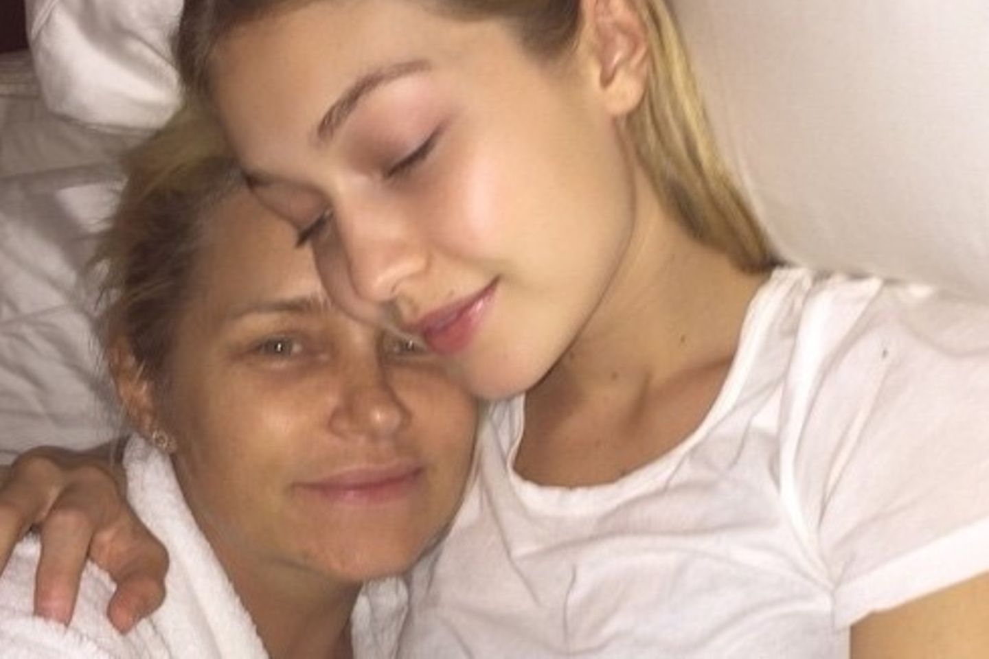 Gigi Hadid: Ihre Mutter Yolanda leidet an Borreliose