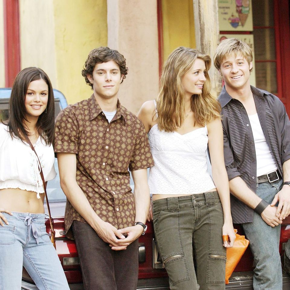 Summer Roberts (Rachel Bilson), Seth Cohan (Adam Brody), Marissa Cooper (Mischa Barton) und Ryan Atwood (Benjamin McKenzie)