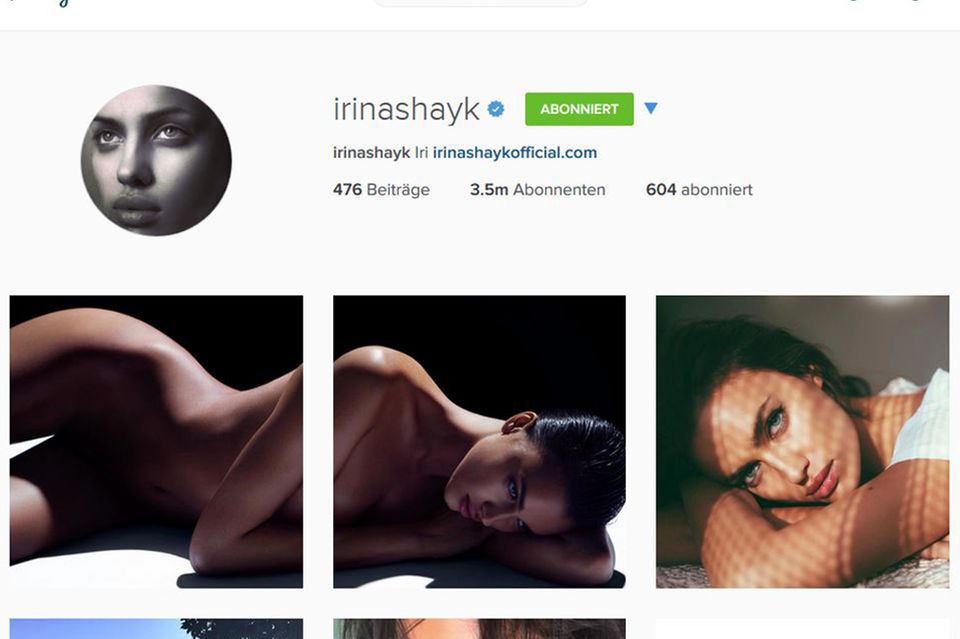 Irina Shayk: Aufnahmen in Bikinis und Dessous ist man von Irina Shayk bereits gewöhnt. Nun zeigt sie auf Instagram jedoch noch mehr Haut. Aufnahmen in Bikinis und Dessous ist man von Irina Shayk bereits gewöhnt. Nun zeigt sie auf Instagram jedoch noch mehr Haut.