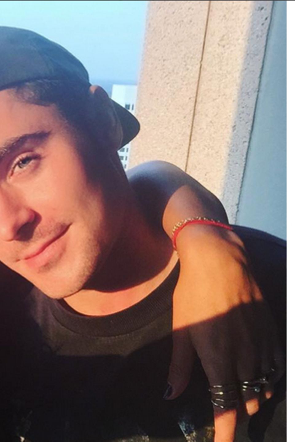 Sami Miro, Zac Efron Sami Miro, Zac Efron