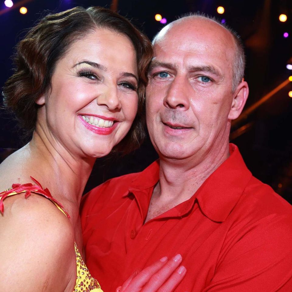 Mario Basler und Doris Büld müssen ihre "Stepping Out"-Teilnahme krankheitsbedingt beenden.