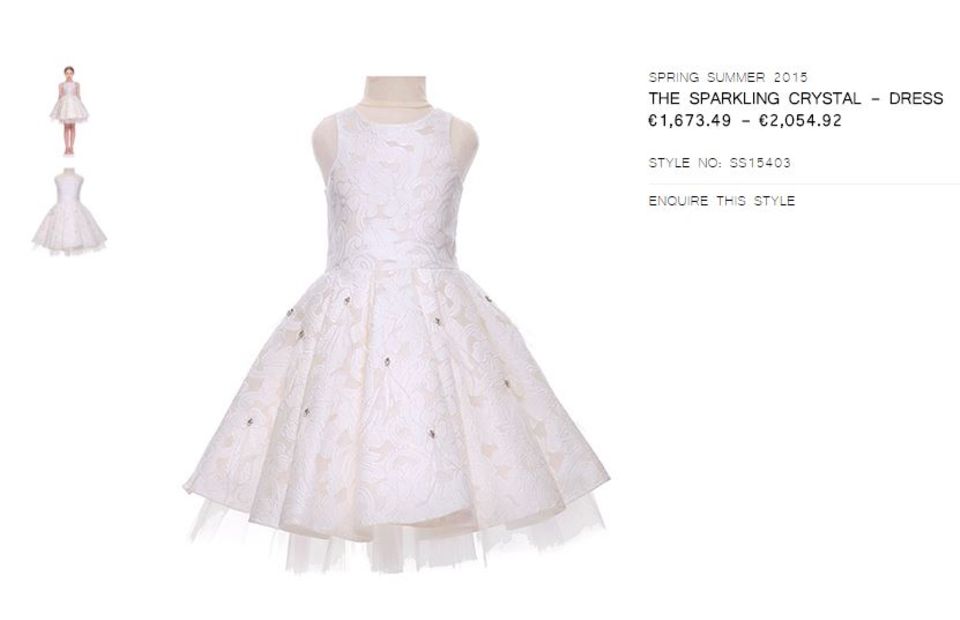 Beyoncé + Tochter Blue Ivy: Das "The Sparkling Crystal - Dress" von Mischka Aoki kostet je nach Größe zwischen 1.600 und 2.000 Euro Das "The Sparkling Crystal - Dress" von Mischka Aoki kostet je nach Größe zwischen 1.600 und 2.000 Euro