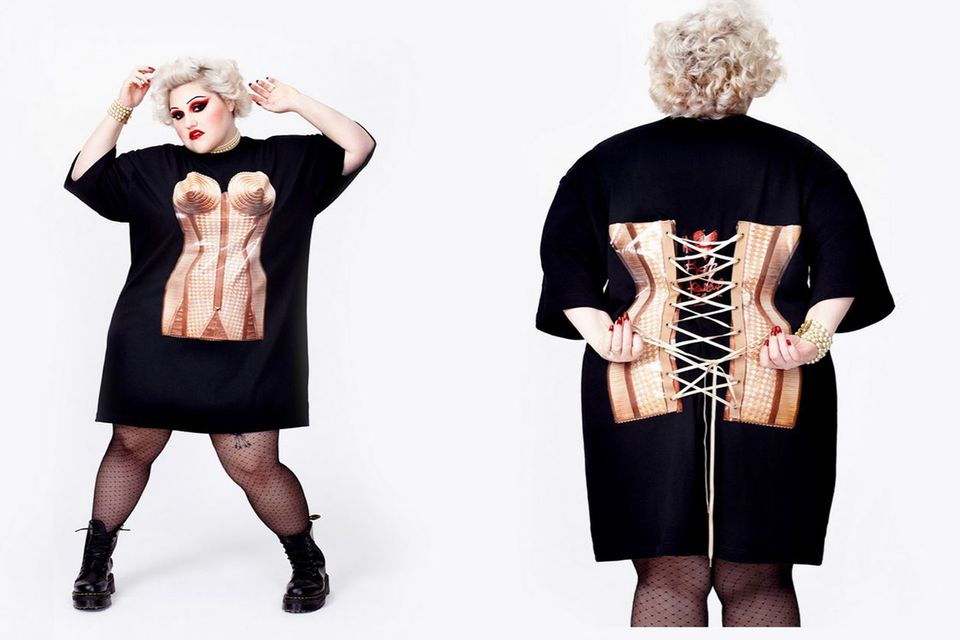 Für umgerechnet knapp 150 Euro gibt es das limitierte Plus-Size-Shirt von Beth Ditto und Jean Paul Gaultier zu kaufen. Für umgerechnet knapp 150 Euro gibt es das limitierte Plus-Size-Shirt von Beth Ditto und Jean Paul Gaultier zu kaufen.