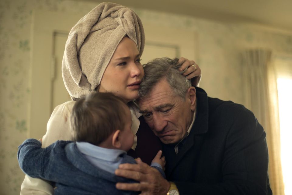 Jennifer Lawrence: Ihr Film 2016 Filmszene aus ihrem neuen Film "Joy - Alles außer gewöhnlich" Ihr Film 2016 Filmszene aus ihrem neuen Film "Joy - Alles außer gewöhnlich"
