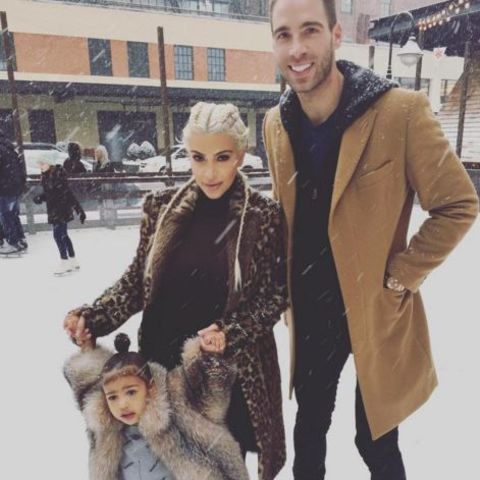 North West mit Mama Kim Kardashian und Simon Huck beim Schlittschuh laufen in New York