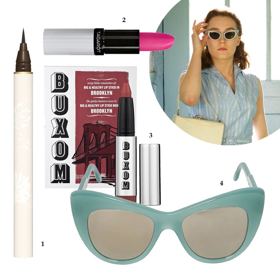 Oscar-Look: 1. Flüssiger Eyeliner-Stift in Braun von Paul & Joe, ca. 26 Euro, z. B. über www.asos.de; 2. "Tagarot Lipstick – Pink Blossom" von Und Gretel, ca. 39 Euro, www.undgretel.com; 3. "Full-On Lip Stick – Brooklyn Harvest Fig" von Buxom, ca. 17 Euro, z. B. über www.sephora.com; 4. Sonnenbrille in Cat-Eye-Form von Stella McCartney, ca. 240 Euro 1. Flüssiger Eyeliner-Stift in Braun von Paul & Joe, ca. 26 Euro, z. B. über www.asos.de; 2. "Tagarot Lipstick – Pink Blossom" von Und Gretel, ca. 39 Euro, www.undgretel.com; 3. "Full-On Lip Stick – Brooklyn Harvest Fig" von Buxom, ca. 17 Euro, z. B. über www.sephora.com; 4. Sonnenbrille in Cat-Eye-Form von Stella McCartney, ca. 240 Euro