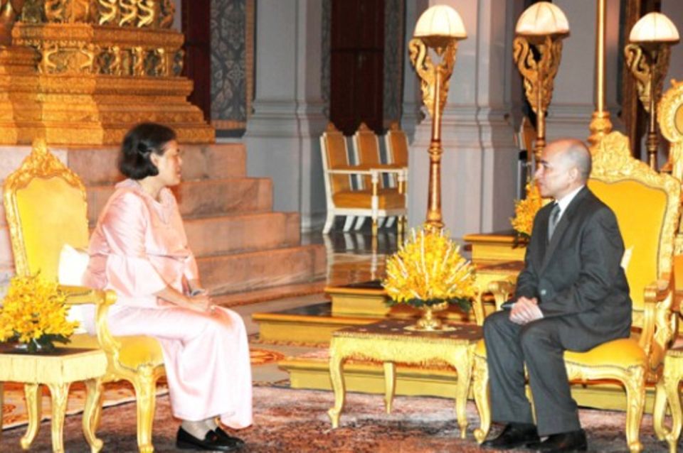 Prinzessin Maha Chakri Sirindhorn: Royale Prachtentfaltung bei der Audienz im königlichen Palast. Royale Prachtentfaltung bei der Audienz im königlichen Palast.