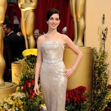 2010: Anne Hathaway in Armani Prive