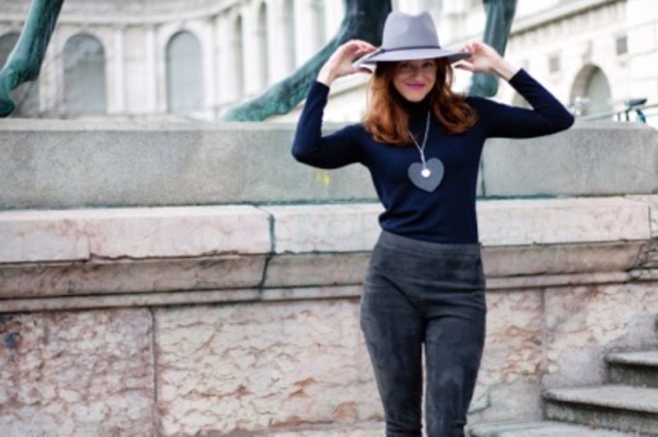 So Sue: Für München geht Modepilotin Kathrin Bierling ins Fashion-Rennen. Für München geht Modepilotin Kathrin Bierling ins Fashion-Rennen.