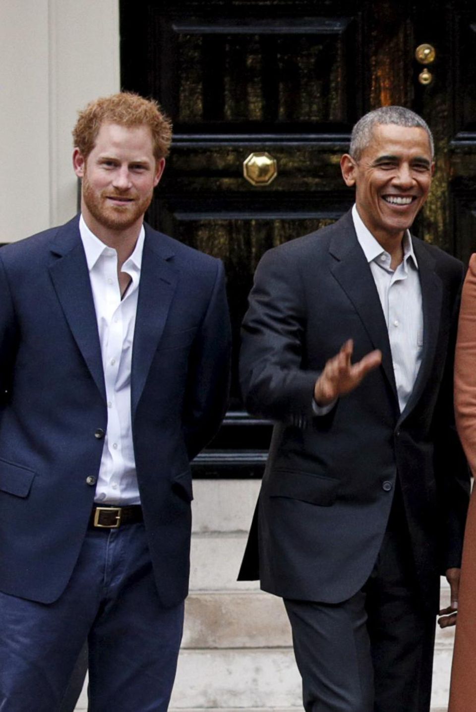Neulich am Kensington-Palast: Im April 2016 besuchten Barack und Michelle Obama Großbritannien und trafen dort in der Wohnung von Prinz William und Herzogin Catherine auch auf den ewigen Dritten im Bunde, Prinz Harry.
