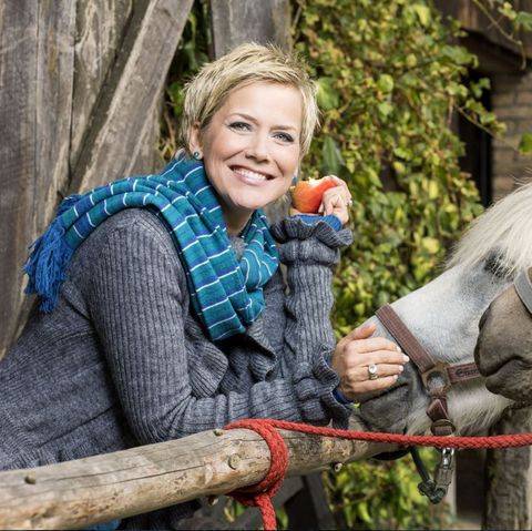 Inka Bause moderiert auch die neuen Folgen von "Bauer sucht Frau".