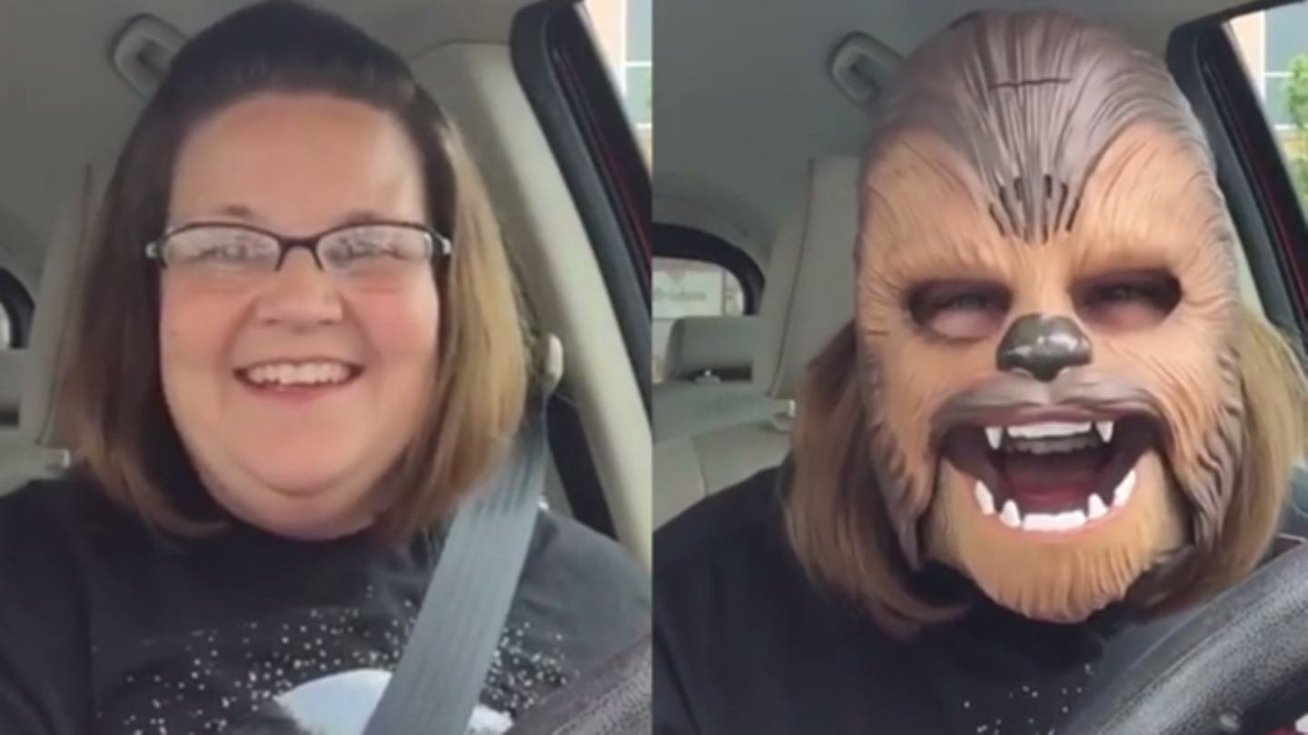 Girl Farts Like Chewbacca