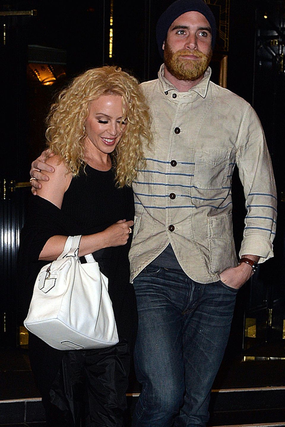 Kylie Minogue und Joshua Sasse sind seit Februar 2016 verlobt.