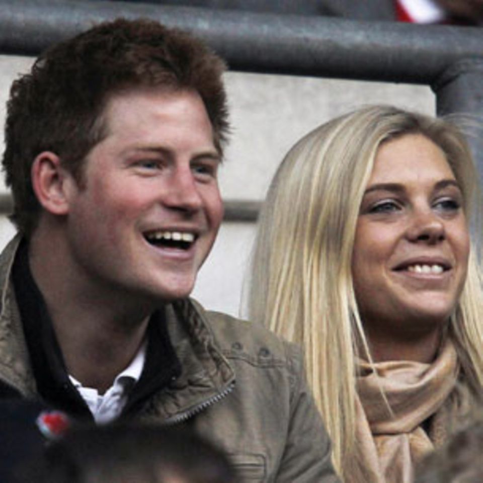 Prinz Harry + Ellie Goulding: Prinz Harry und Chelsea Davy waren sieben Jahre lang ein Paar. Prinz Harry und Chelsea Davy waren sieben Jahre lang ein Paar.