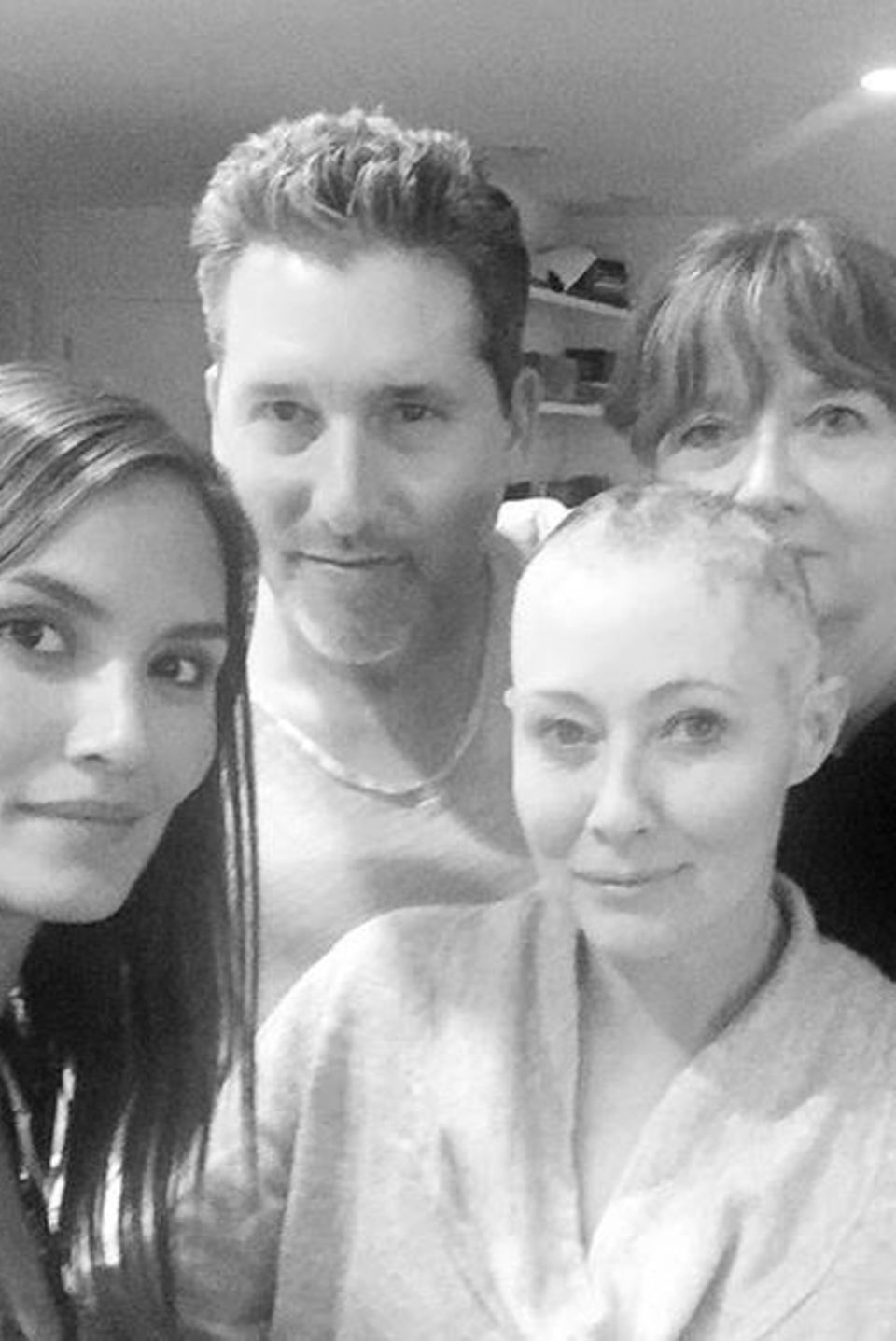 Shannen Doherty mit ihrer Mutter Rosa und zwei engen Freunden Shannen Doherty mit ihrer Mutter Rosa und zwei engen Freunden