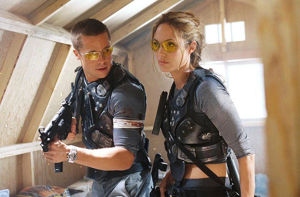 Gwen Stefani: Brad Pitt und Angelina Jolie lernten sich 2004 bei den Dreharbeiten zu "Mr. & Mrs. Smith" kennen und lieben. Damals war Pitt noch mit Jennifer Aniston verheiratet. Angelina Jolie und Brad Pitt Der Film, der alles verändert: Durch "Mr. und Mrs. Smith" lernen Brad und Angelina sich 2005 kennen und lieben. Für sie verlässt er seine Ehefrau Jennifer Aniston.
