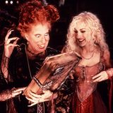 Kathy Najimy, Bette Midler und Sarah Jessica Parker als Hexen in "Hocus Pocus"; 1992