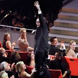 1999: Roberto Benigni gewinnt für das "Leben ist schön" den Auslands-Oscar und flippt aus.
