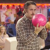Bowling mit Margo (Kelli Garner): Ist sie die Richtige für ihn?