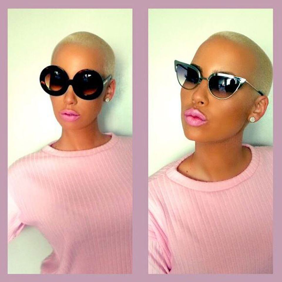 Ob rund, ob eckig: Model Amber Rose scheint Sonnenbrillen in allen Variationen zu lieben. Auf ihrem Instagram-Account postet Amber immer mal wieder Sonnenbrillen-Modelle, die aus ihrem eigenen Online-Shop stammen, den sie zusammen mit Freundin Priscilla Ono führt. Ob rund, ob eckig: Model Amber Rose scheint Sonnenbrillen in allen Variationen zu lieben. Auf ihrem Instagram-Account postet Amber immer mal wieder Sonnenbrillen-Modelle, die aus ihrem eigenen Online-Shop stammen, den sie zusammen mit Freundin Priscilla Ono führt.