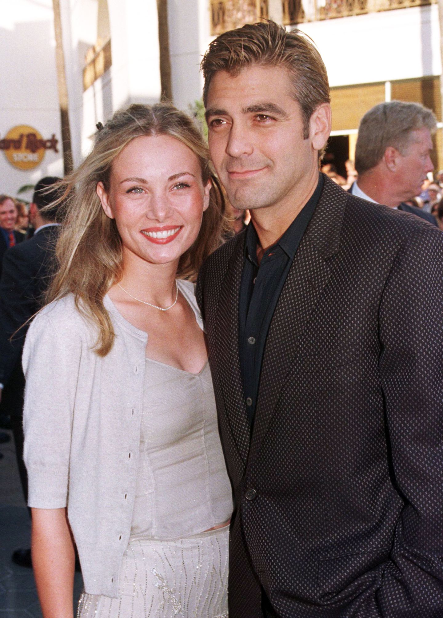 Celine Balitran  Von 1995 bis 1998 ist Celine Balitran die Frau an George Clooney Seite.
