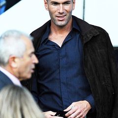 Zinedine "Ich mache einen Kopfstoß, bekomme Rot, fliege raus und Frankreich verliert gegen Italien" Zidane