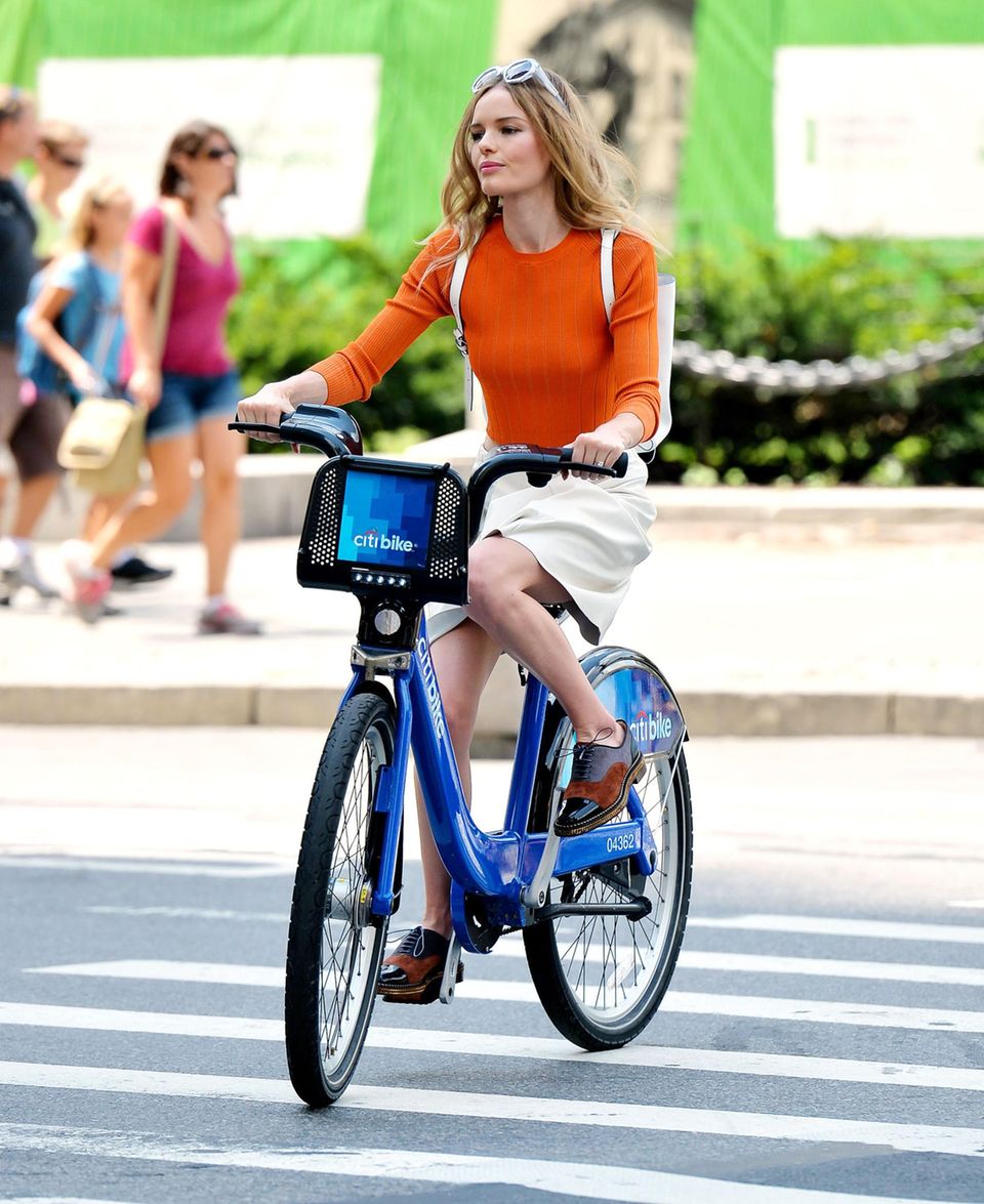 Fitness Stars auf dem Fahrrad GALA.de