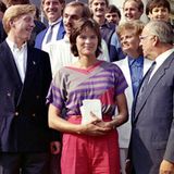 13. September 1985: Der ehemalige Bundeskanzler Helmut Kohl gratuliert Boris zu seinem Sieg in Wimbledon