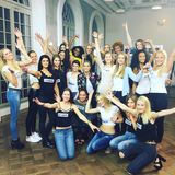 GNTM 2016  Das Casting für die elfte Staffel "Germany's Next Topmodel 2016" ist bereits im vollem Gange und Heidi stellt 21 Mädchen vor, die sie in Frankfurt gecastet hat.