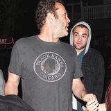 5. April 2013: Männerabend - Vince Vaughn und Robert Pattinson feiern gemeinsam im "Larchmont Restaurant" in Hollywood.