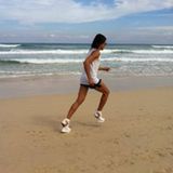 November 2013  Jorge Gonzalez legt einen Sprint am Strand hin - in High Heels natürlich.