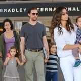14. November 2014  Matthew McConaughey und seine Famile auf dem Weg zurück zum Auto nach ihrem Besuch im Zollamt von Los Angeles.