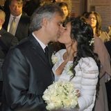21. März 2014:  Andrea Bocelli traut sich zum zweiten Mal. Der Star-Tenor heiratet seine langjährige Lebensgefährtin Veronica Berti in einem Kloster im italienischen Livorno.