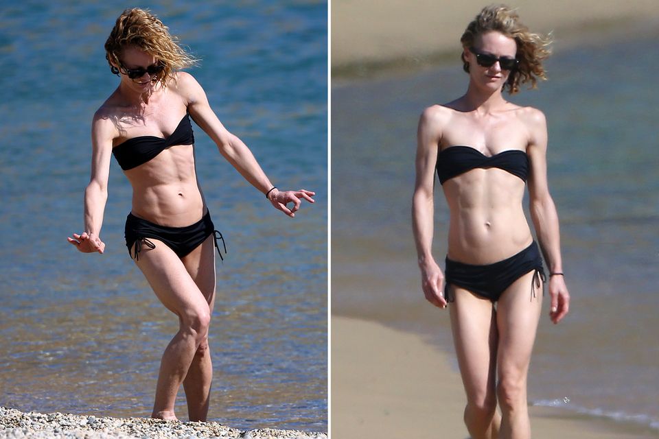 Schauspielerin Vanessa Paradis zeigt im Griechenland-Urlaub ihren extrem durchtrainierten Körper. Schauspielerin Vanessa Paradis zeigt im Griechenland-Urlaub ihren extrem durchtrainierten Körper.