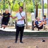 30. Mai 2015  Gwen Stefani und Gavin Rossdale verbringen mit ihren Sprösslingen einen Tag auf dem Spielplatz in Beverly Hills.
