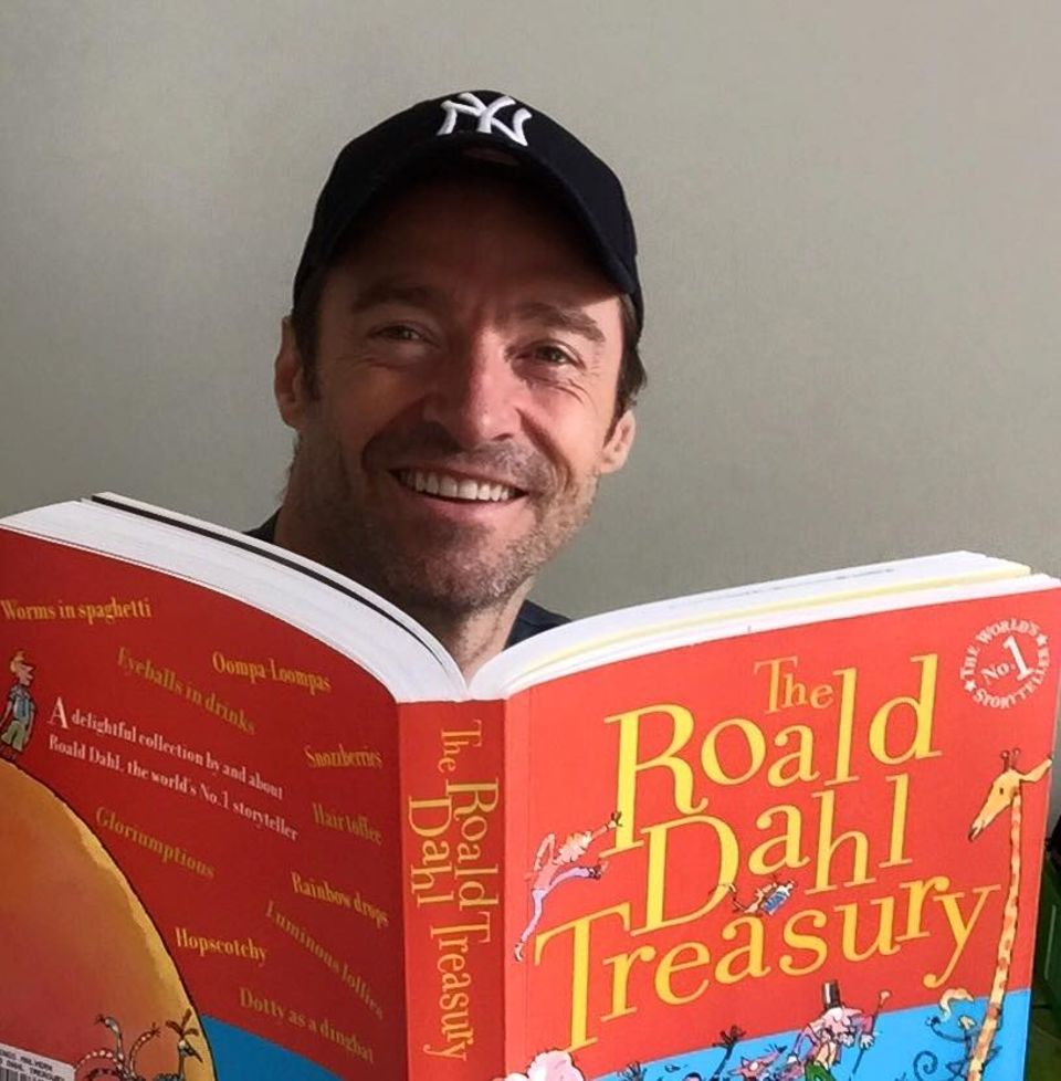 Hugh Jackman meint, dass jedes Kind eine Gutenachtgeschichte verdient hat. Hugh Jackman meint, dass jedes Kind eine Gutenachtgeschichte verdient hat.