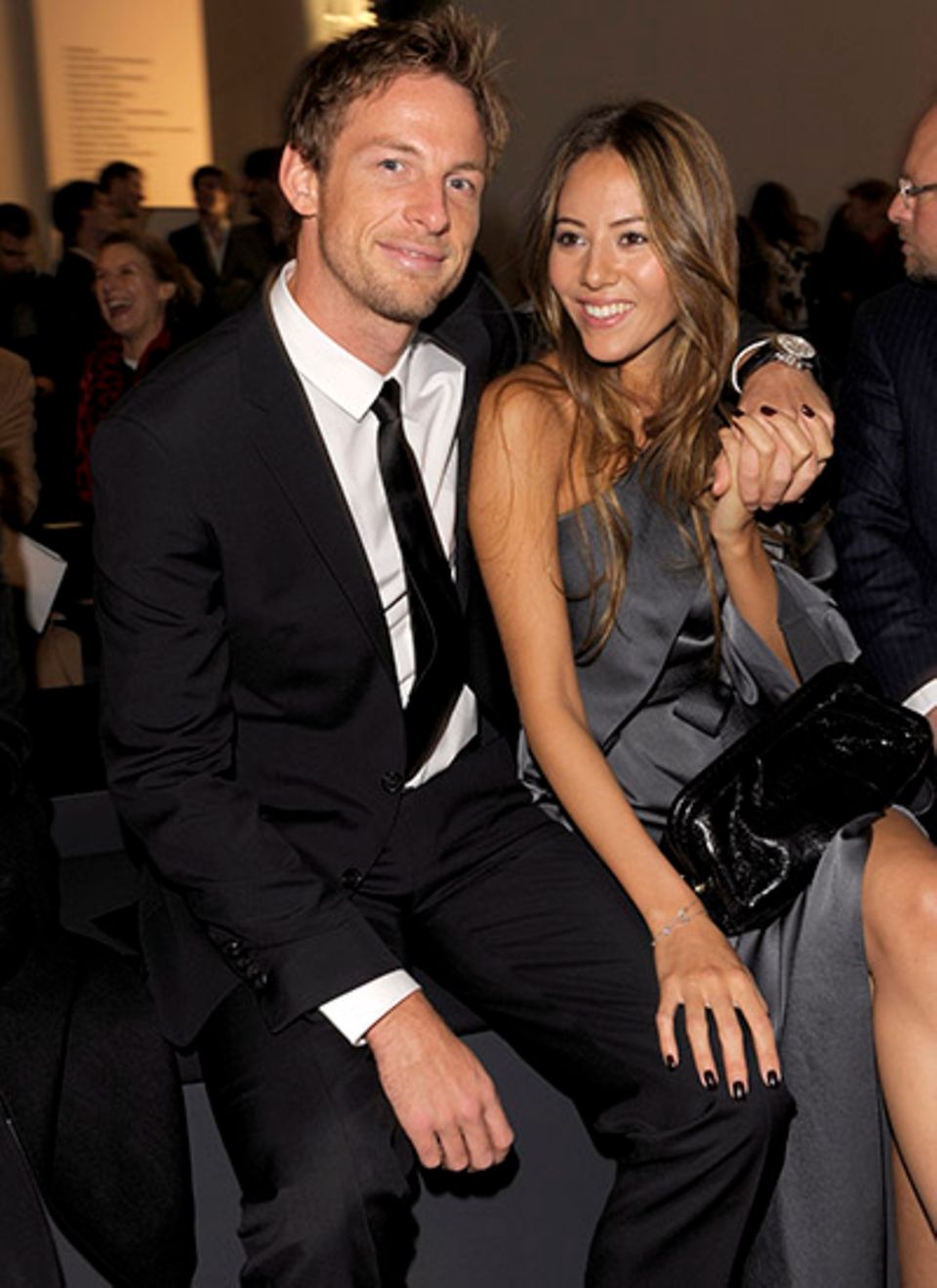 Jenson Button hat seine schöne Freundin Jessica Michibata mitgebracht.