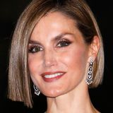 Der Trend zum Bob geht auch an Königinnen nicht vorbei: Bei der Verleihung der "Woman Magazin"-Awards in Madrid präsentiert Königin Letizia ihren tollen, neuen Haarschnitt.