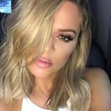 Khloe Kardashian ist stolzes, neues Mitglied im Club der Bob-Trägerinnen. Nach der Umfärbung auf Blond ist dies nun der zweite, sehr erfolgreiche Schritt zu einem neuen Look.